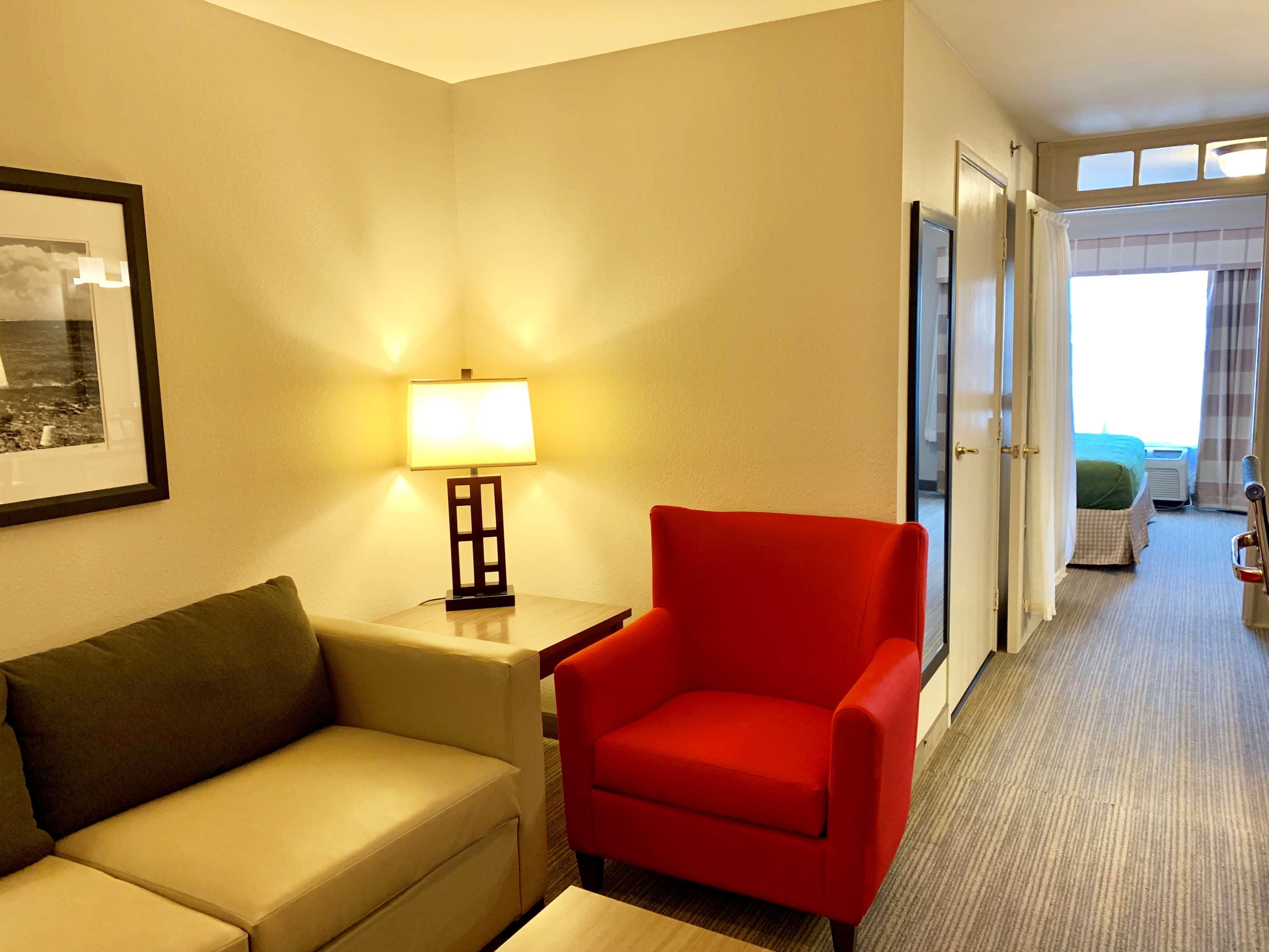 Country Inn & Suites By Radisson Kenosha - Pleasant Prairie Exterior photo